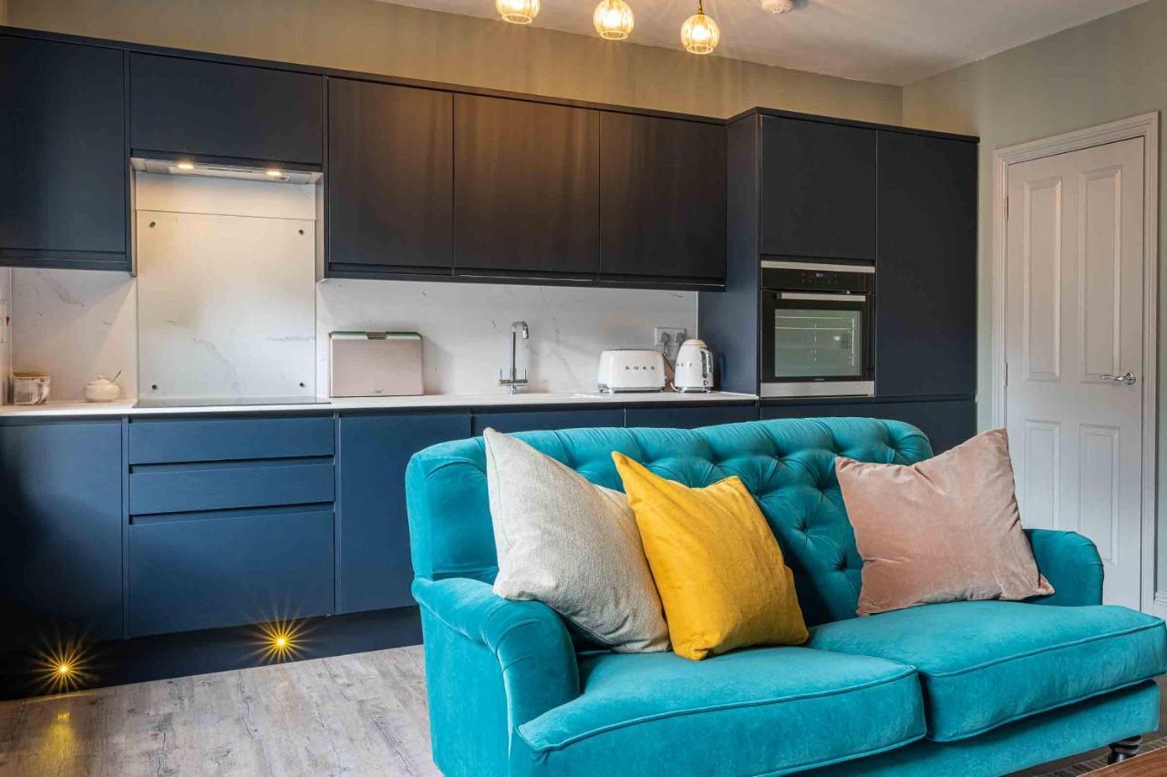 Beautiful Modern 1 Bedroom Apartment, City Centre Бат Екстер'єр фото